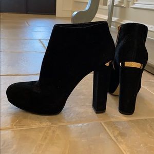 Michael Kors Black Suede Booties Size 11